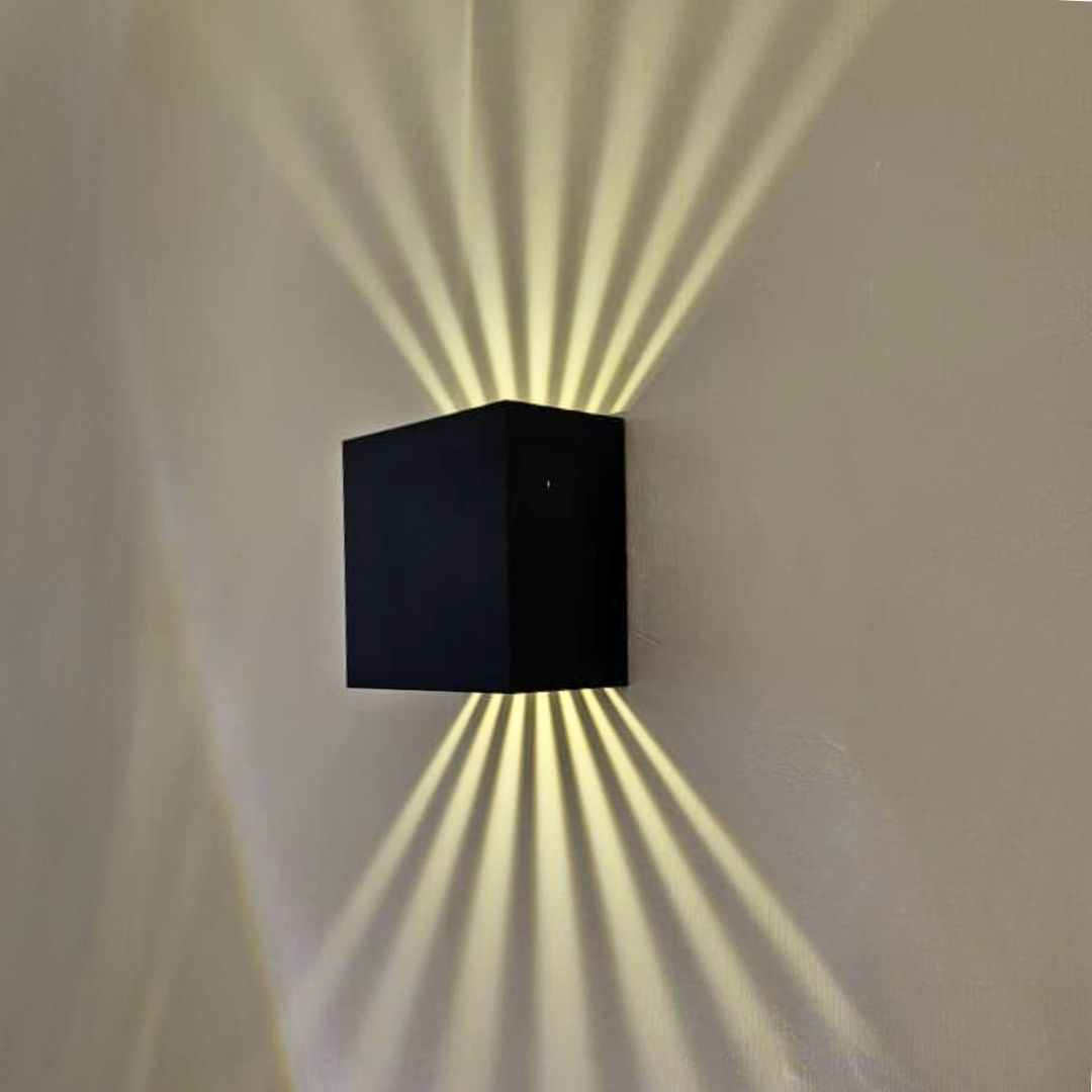 ZENITH GLOW OUTDOOR WALL LIGHT