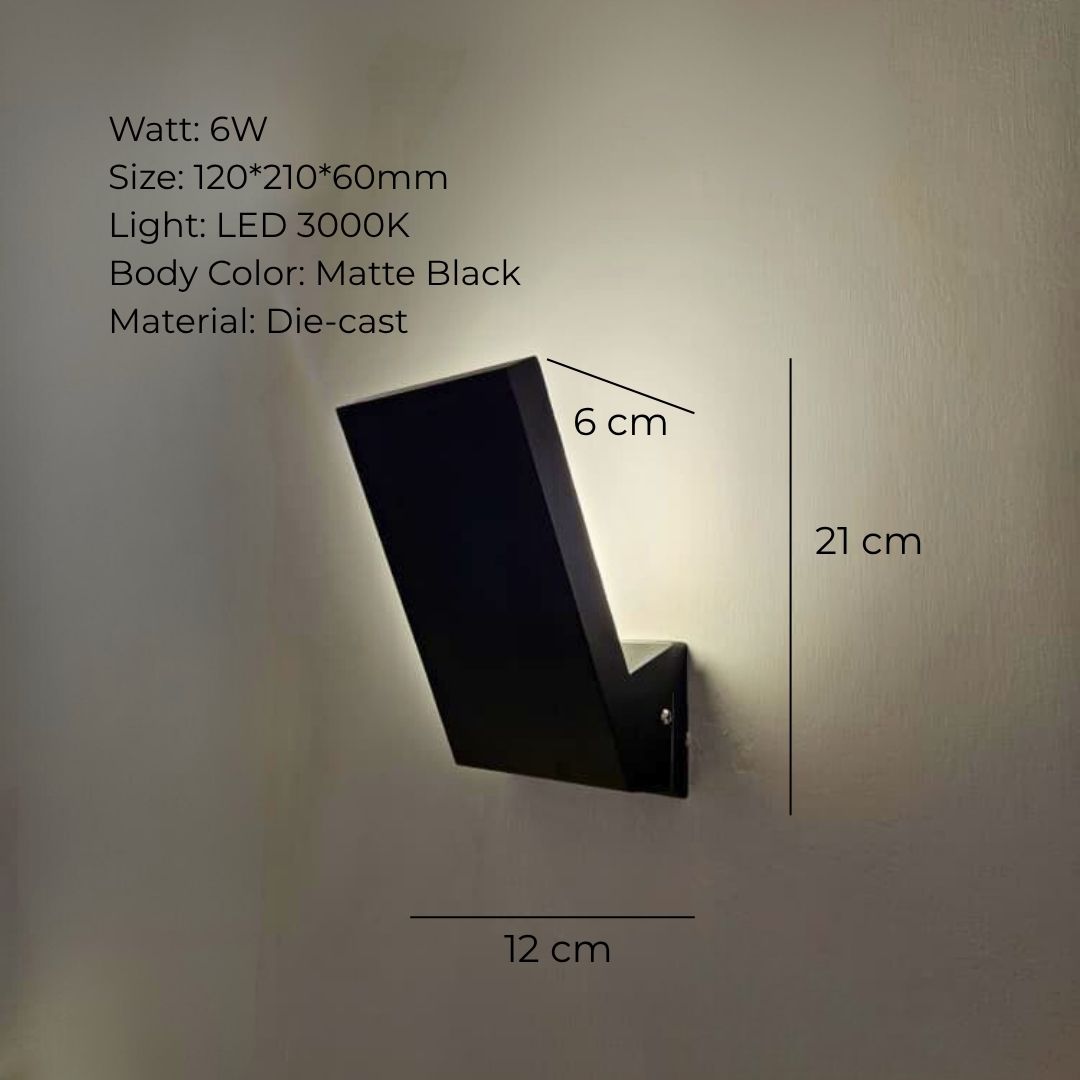 V-LUX OUTDOOR WALL LIGHT