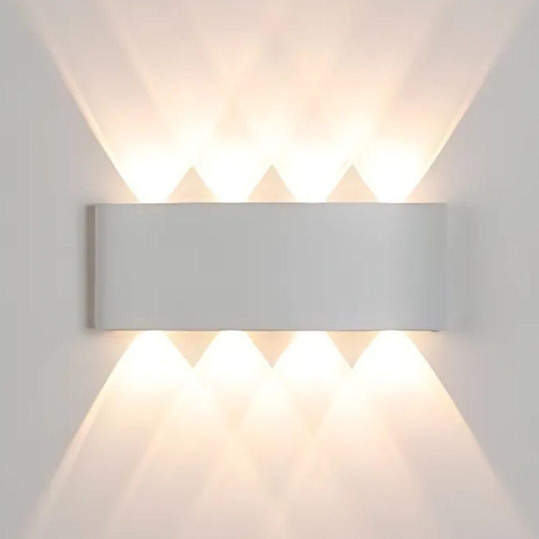 LUMINA ARC OUTDOOR WALL LIGHT