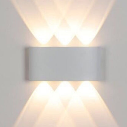 LUMINA ARC OUTDOOR WALL LIGHT