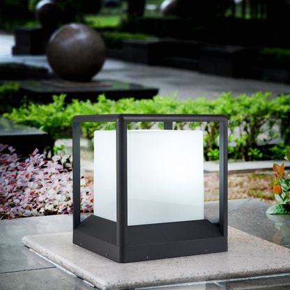 FROST EDGE OUTDOOR GATE LAMP