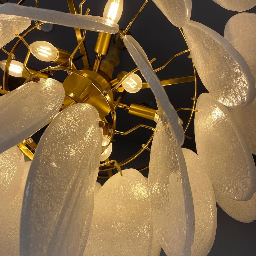 LUMA PETAL CHANDELIER